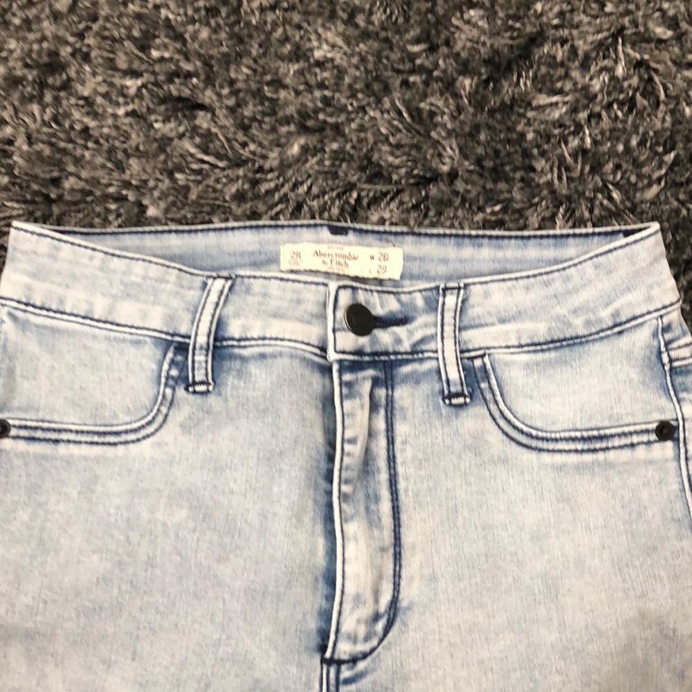 Jeans - Picture 4 of 4